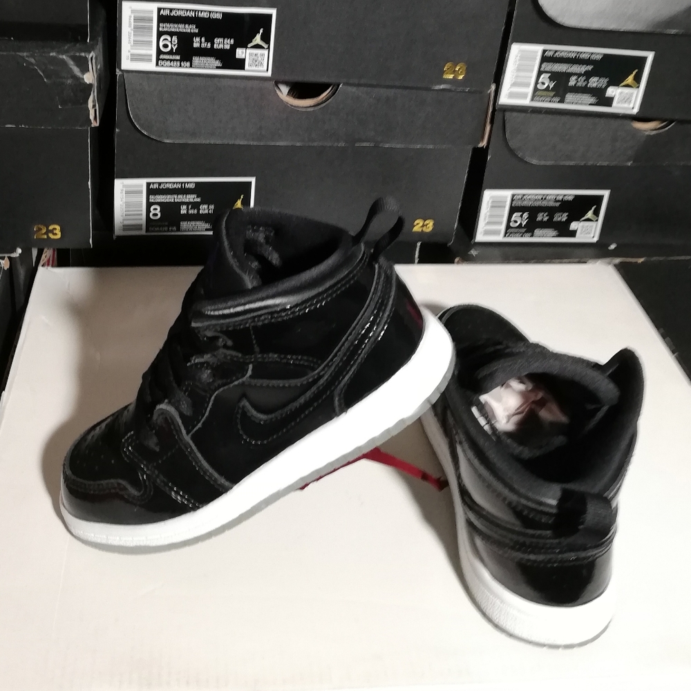 AIR JORDAN 1 MID SE "CONCORD" PRESCHOOL KIDS UUUS SIZE 10C GREAT COND